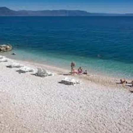 Morena Bed & Breakfast 3*