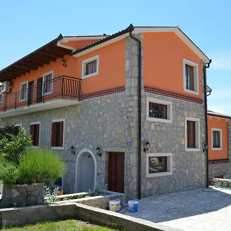 Morena Bed & Breakfast 3*